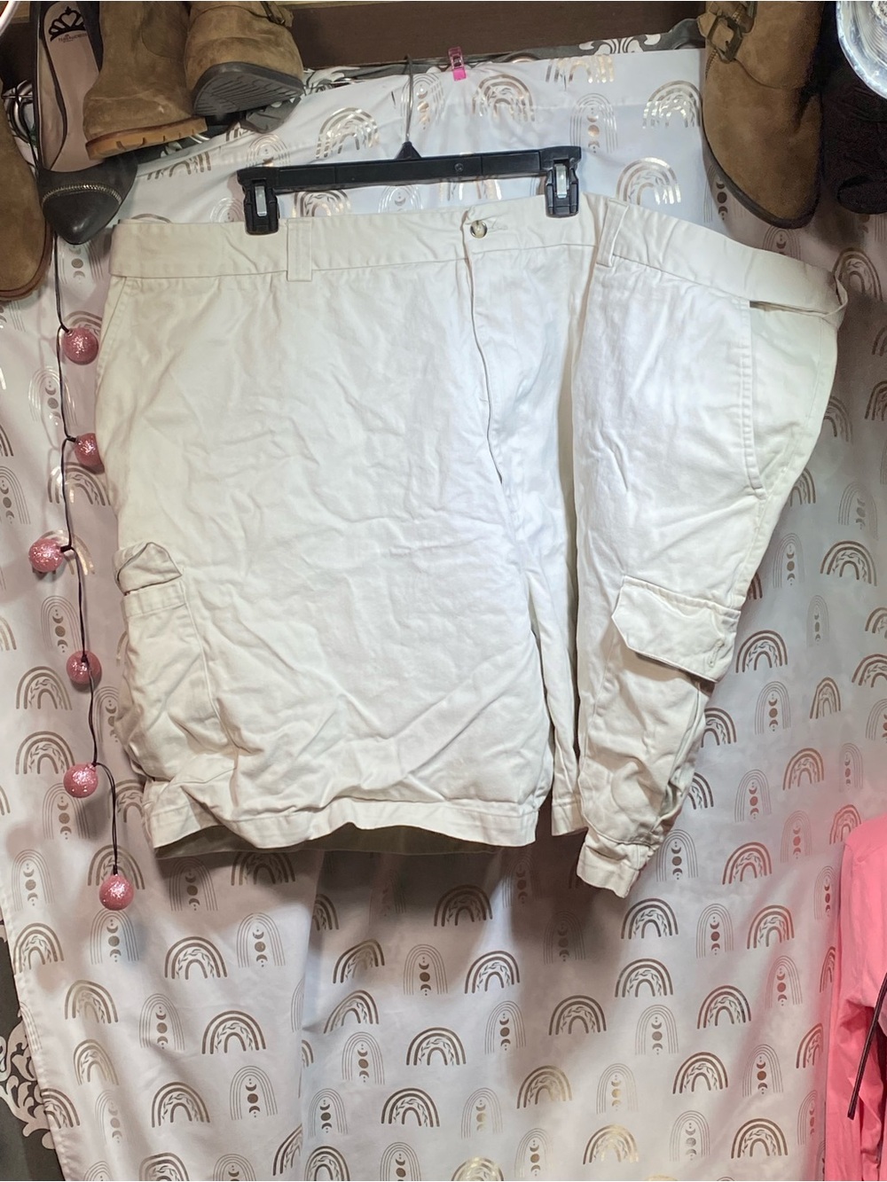 Comfort Zone White Cargo Shorts with Utility Pockets